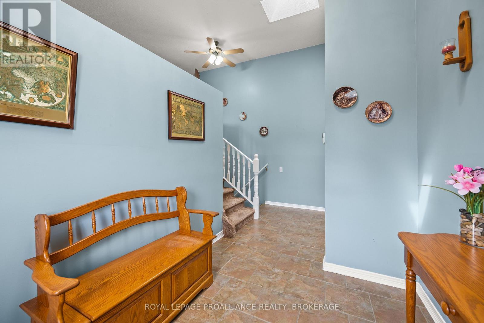 307 Amherst Drive, Loyalist, Ontario  K7N 1V3 - Photo 4 - X13171094