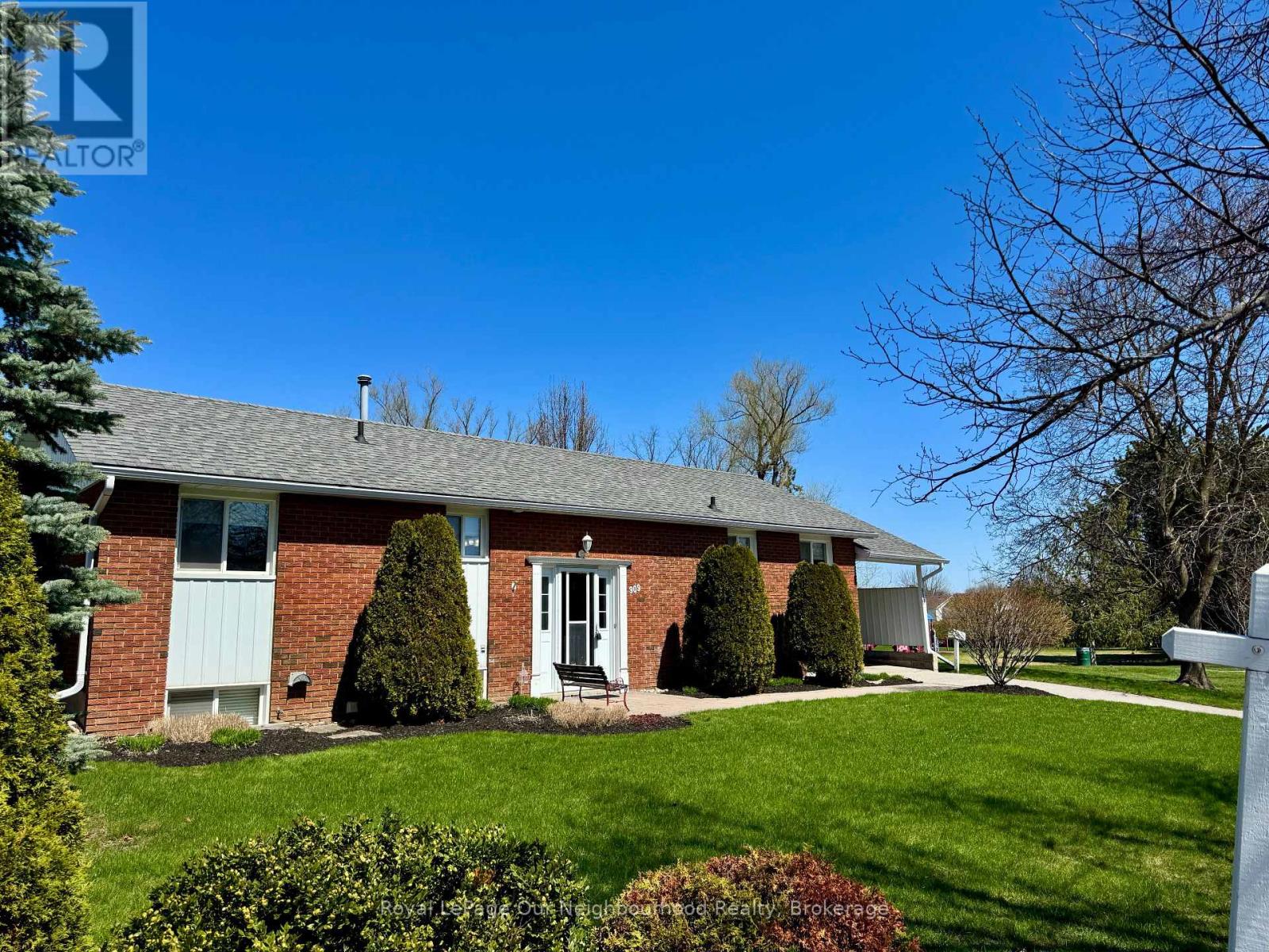 909 Whitefield Drive, Peterborough, Ontario  K9J 7W1 - Photo 5 - X13171064