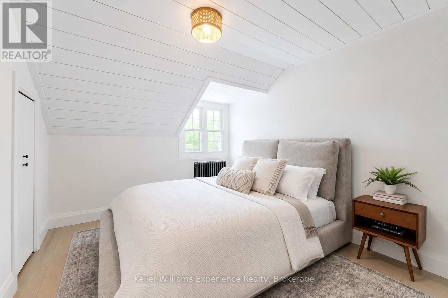 211 5th Street E, Owen Sound, Ontario  N4K 1C6 - Photo 42 - X13171088