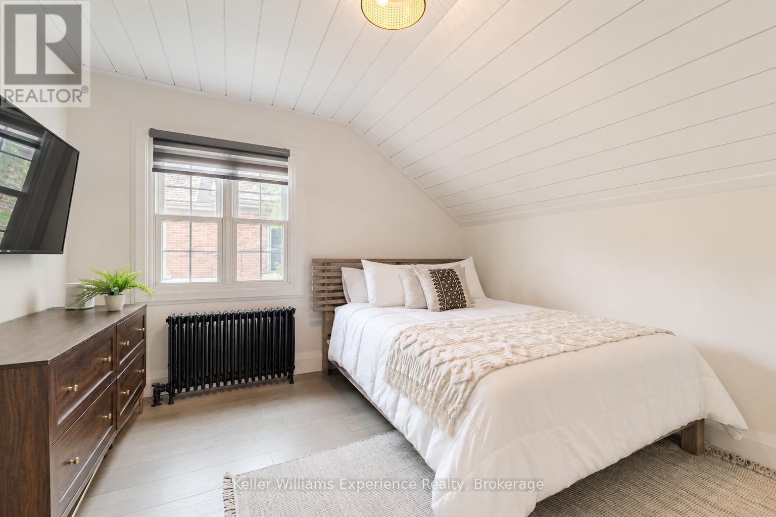 211 5th Street E, Owen Sound, Ontario  N4K 1C6 - Photo 50 - X13171088