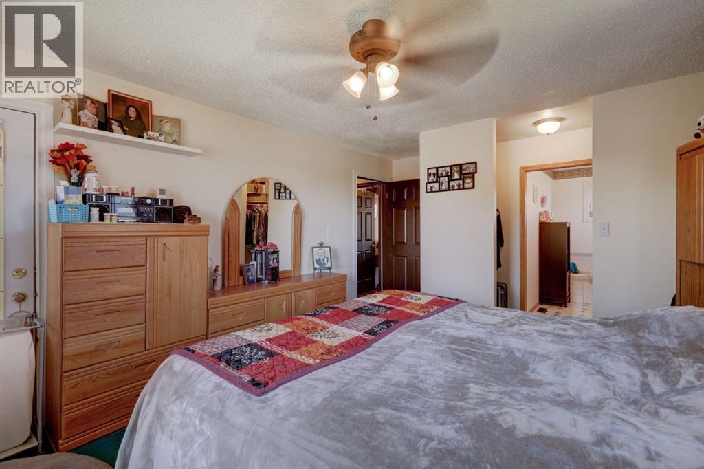 426 9 Street, Beiseker, Alberta  T0M 0G0 - Photo 17 - A2278164