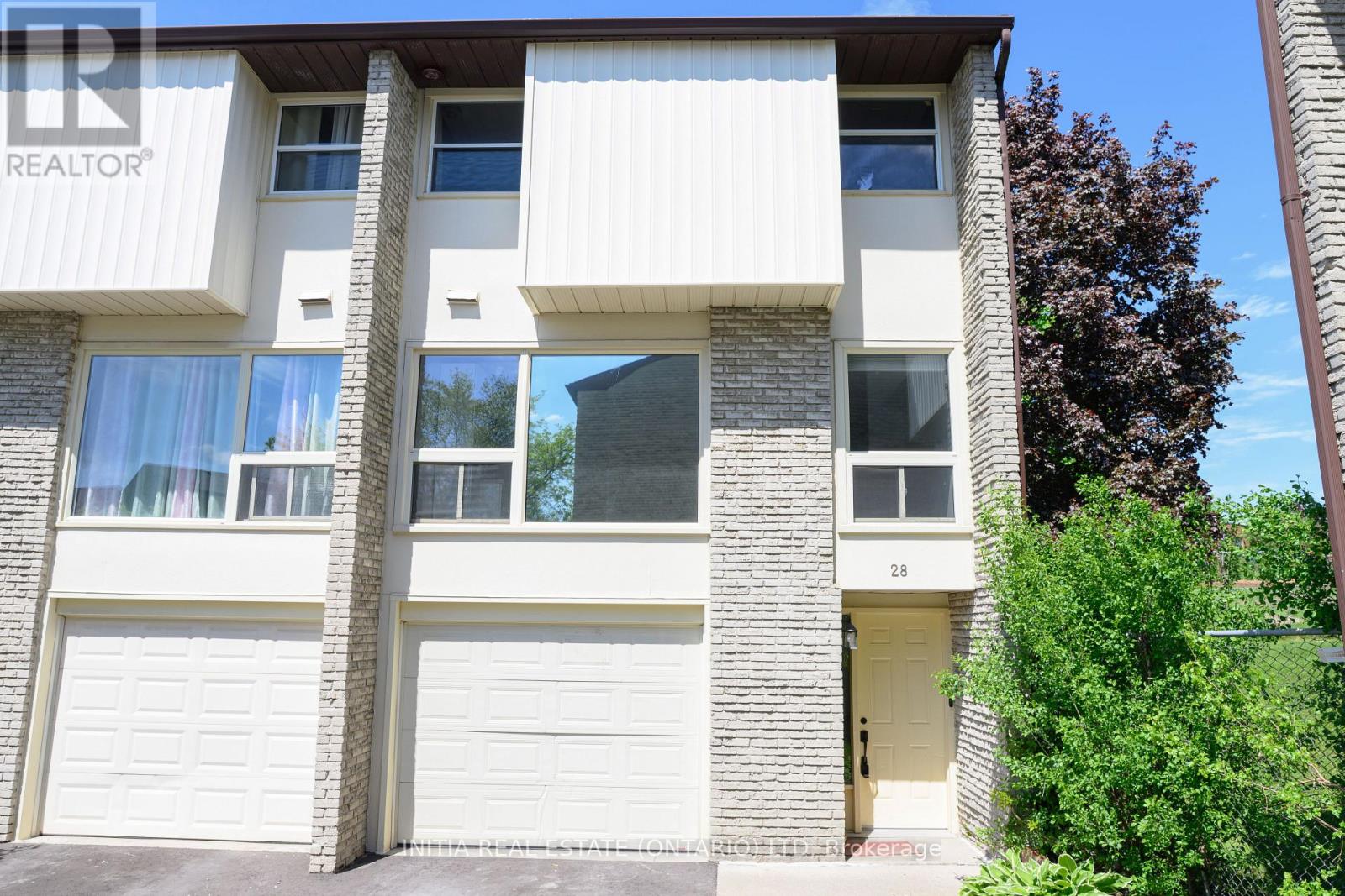 28 Chiddington Gate S, London South, Ontario N6C 4Y3 - Photo 2 - X13171104