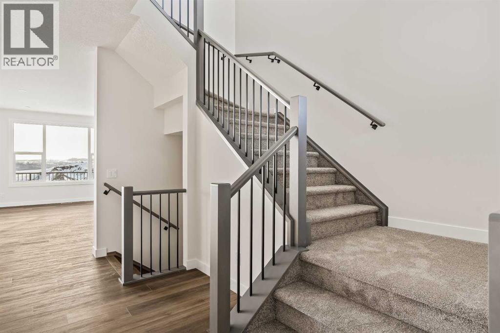 27 Setonvista Grove Se, Calgary, Alberta  T3M 3L8 - Photo 2 - A2283428