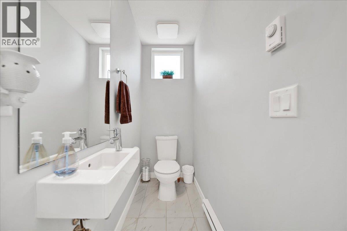 1050 11280 Pazarena Place, Maple Ridge, British Columbia  V2X 4K9 - Photo 11 - R3127244