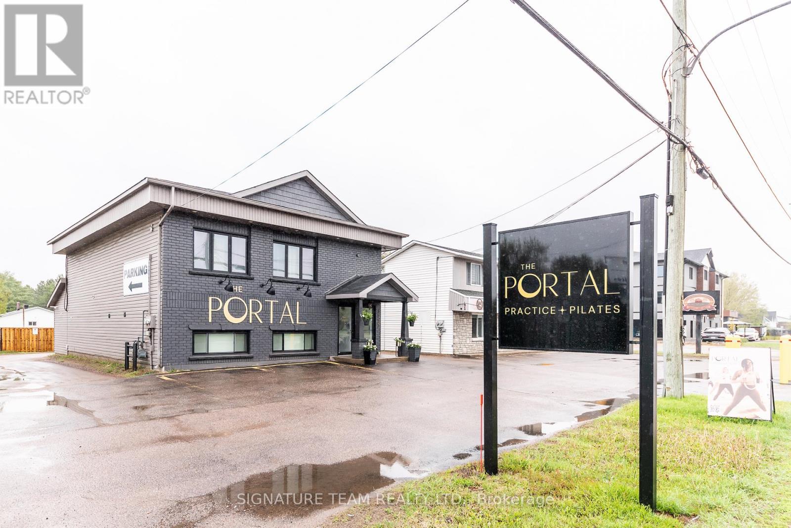 3227 Petawawa Boulevard, Petawawa, Ontario  K8H 1X8 - Photo 2 - X13171122