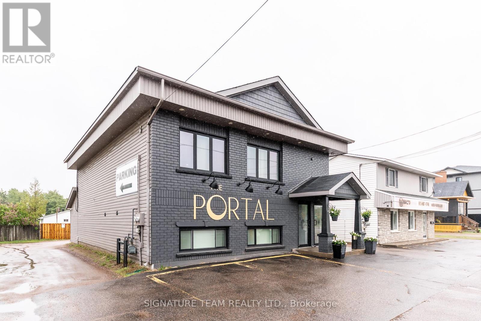 3227 Petawawa Boulevard, Petawawa, Ontario  K8H 1X8 - Photo 3 - X13171122