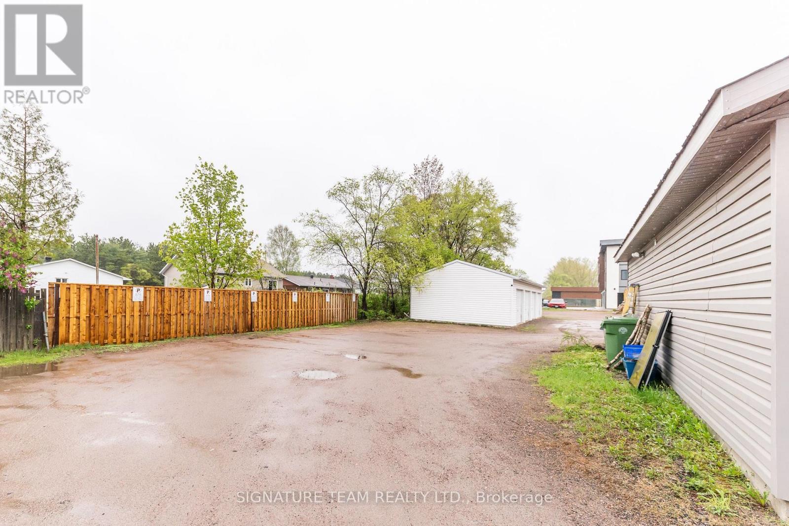 3227 Petawawa Boulevard, Petawawa, Ontario  K8H 1X8 - Photo 5 - X13171122
