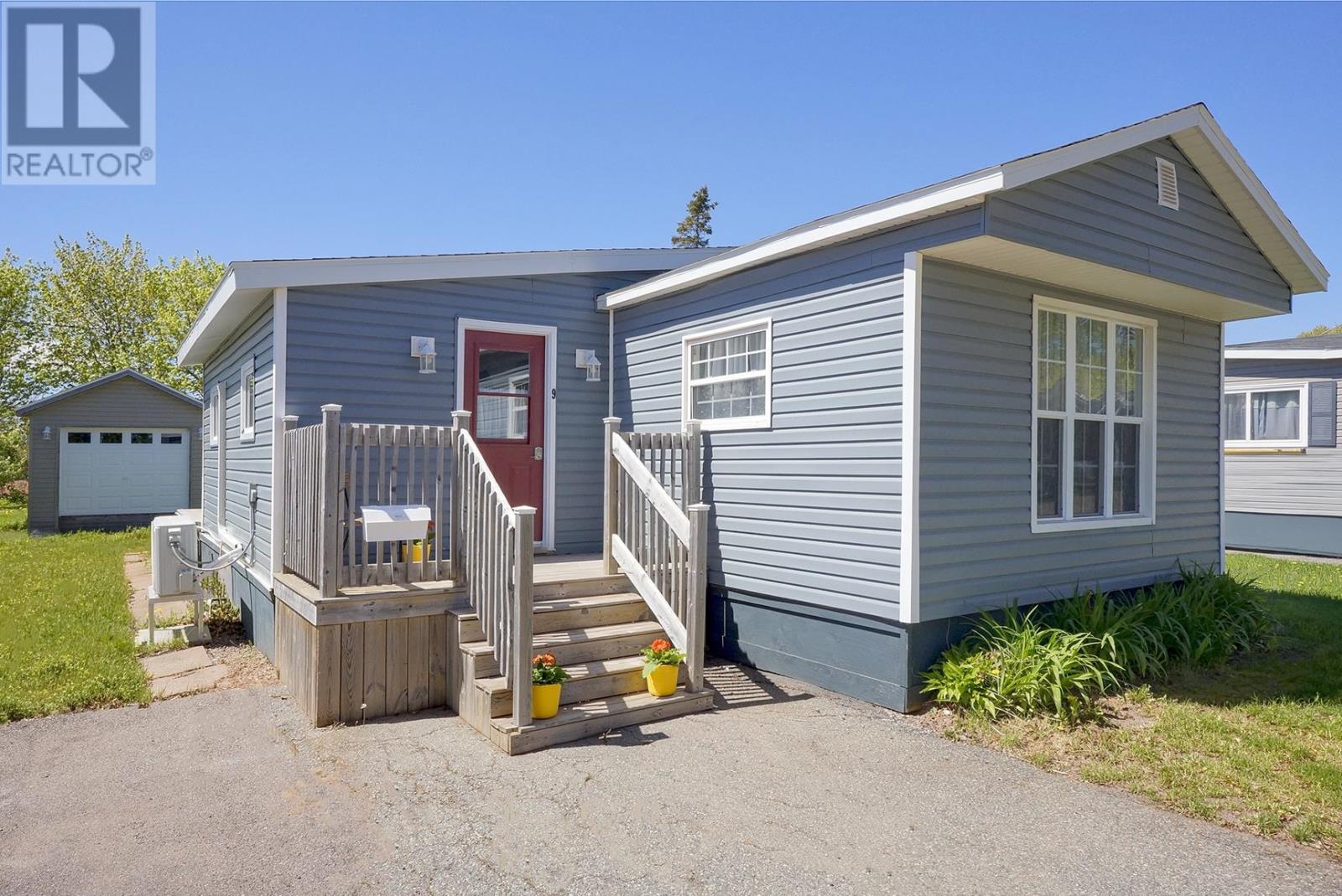 9 Linkletter Estates, Summerside, Prince Edward Island  C1N 4B2 - Photo 1 - 202604131