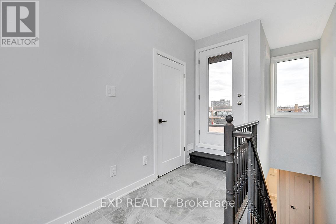 1258 Hemlock Road, Ottawa, Ontario  K1K 5C2 - Photo 33 - X13171114