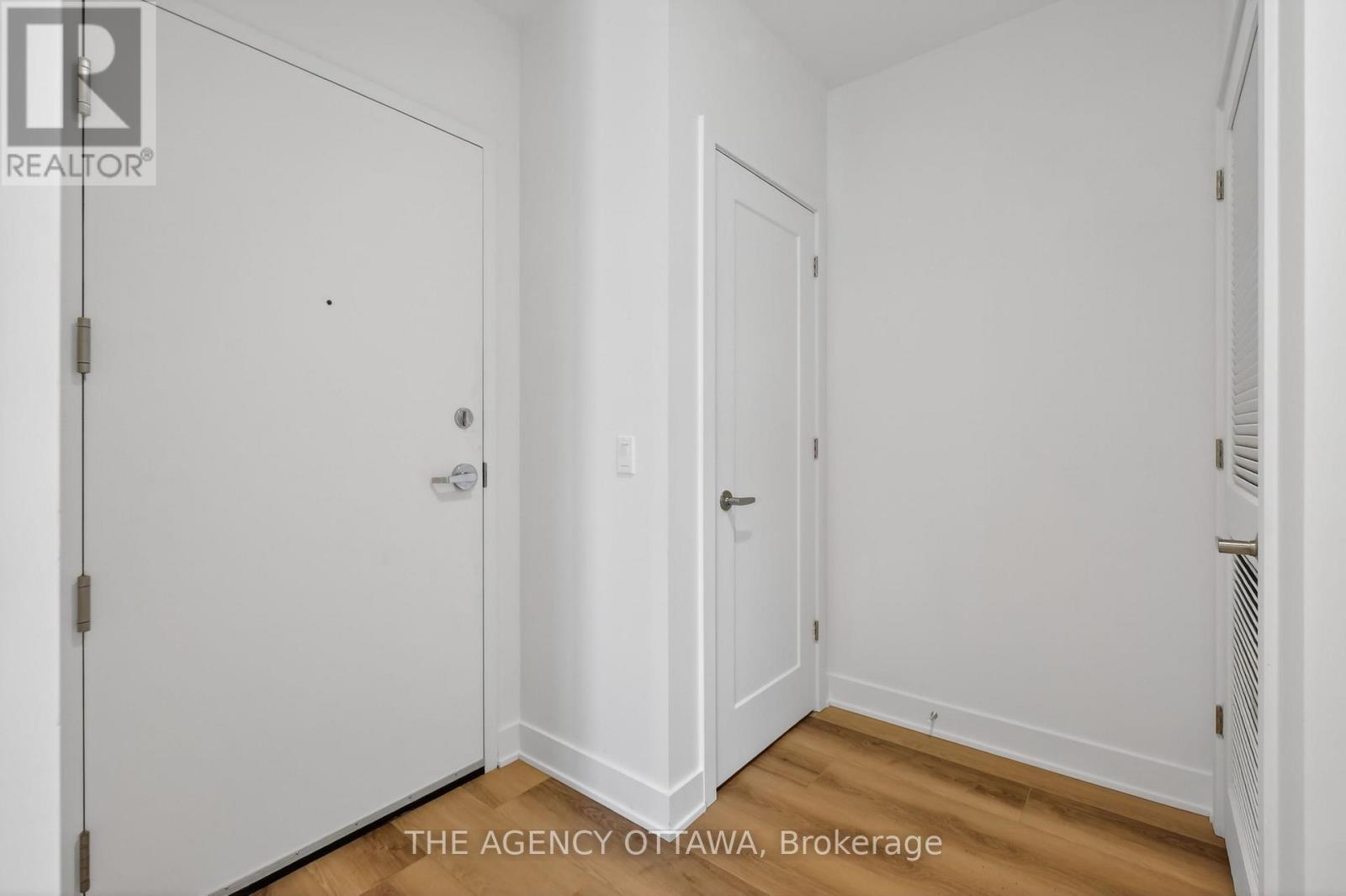 209 - 3071 Riverside Drive, Ottawa, Ontario  K1V 9R2 - Photo 5 - X13171154