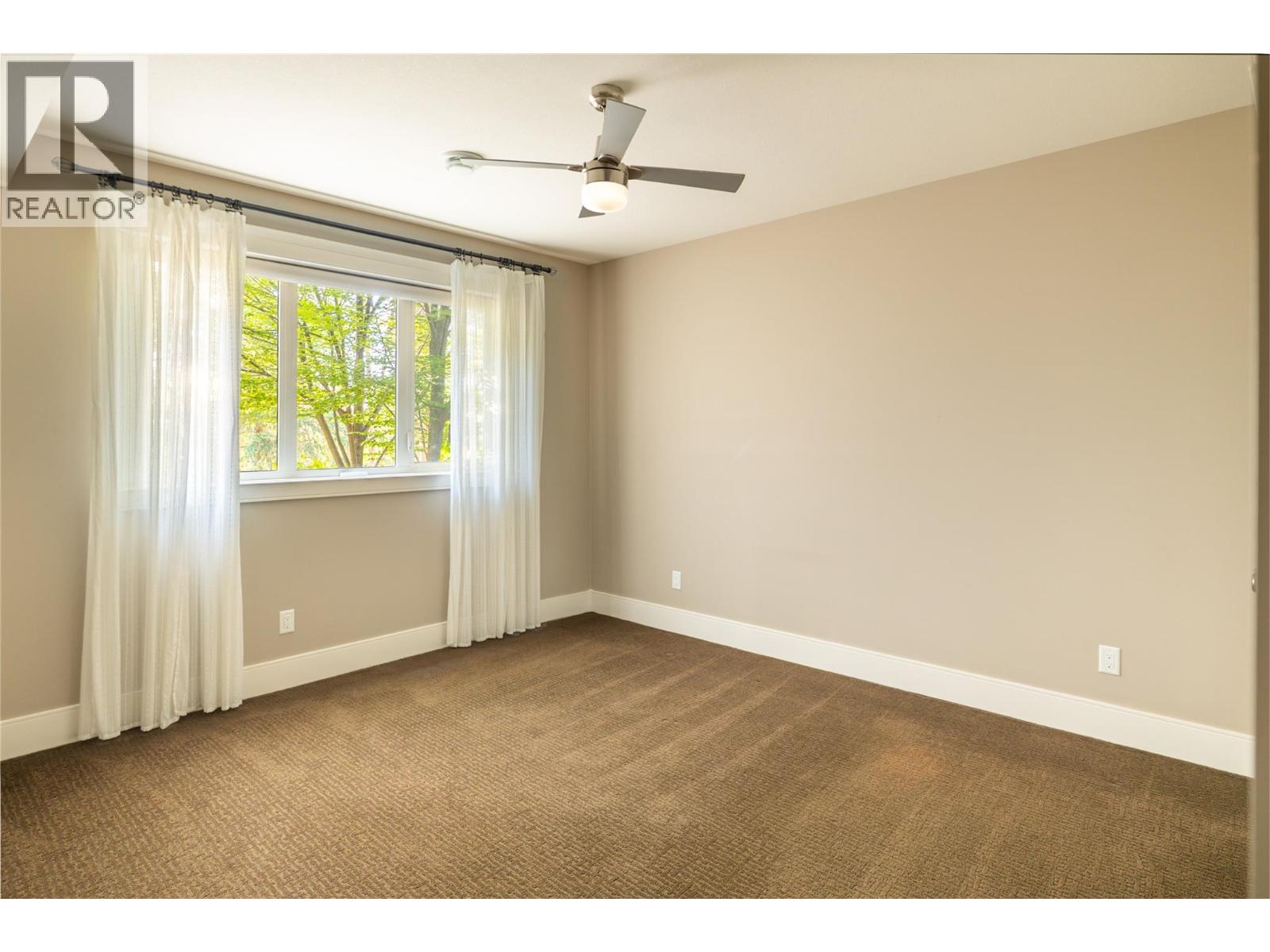 4149 Gallaghers Fairway S, Kelowna, British Columbia  V1W 5G3 - Photo 32 - 10385553