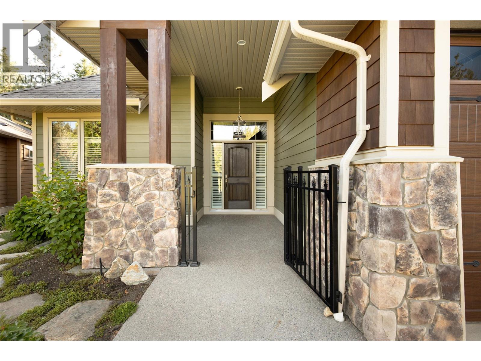 4149 Gallaghers Fairway S, Kelowna, British Columbia  V1W 5G3 - Photo 38 - 10385553