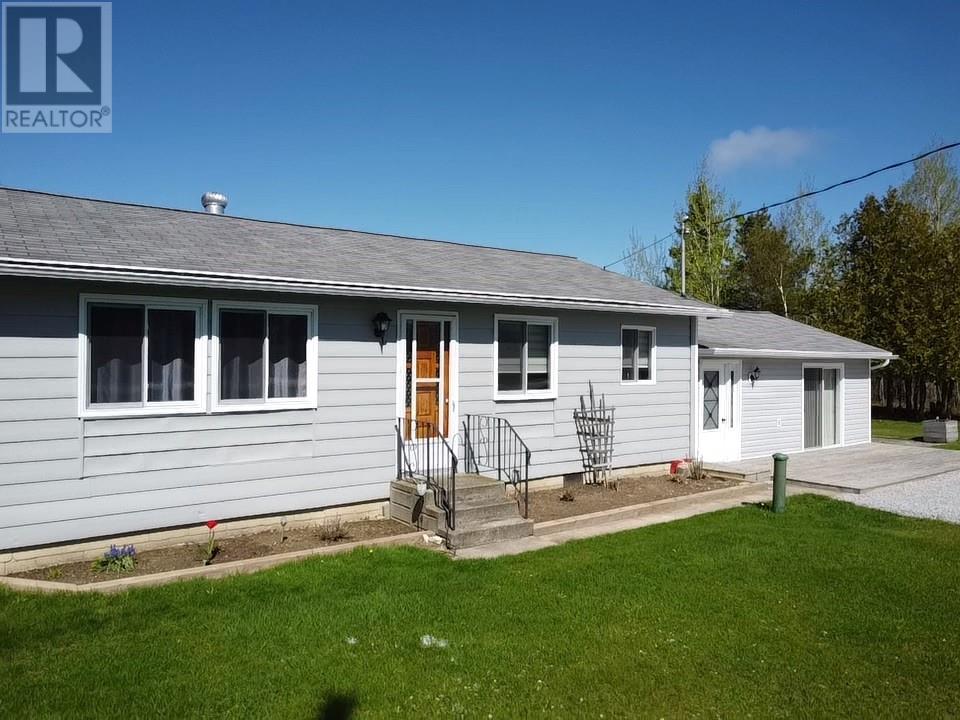 364 Bell Road, Evansville, Ontario  P0P 1H0 - Photo 11 - 2127730