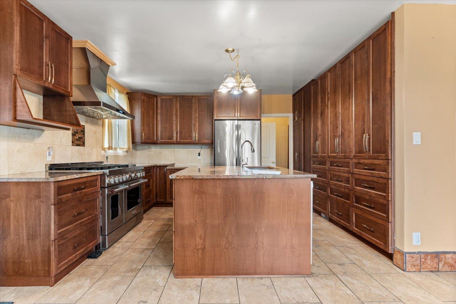 46057 Fourth Avenue, Chilliwack Downtown, Chilliwack, British Columbia  V2P 1N2 - Photo 11 - R3124974
