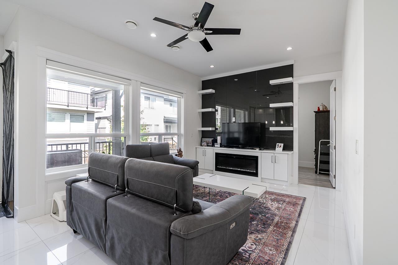 5921 140b Street, Surrey, British Columbia  V3X 2N3 - Photo 12 - R3126984