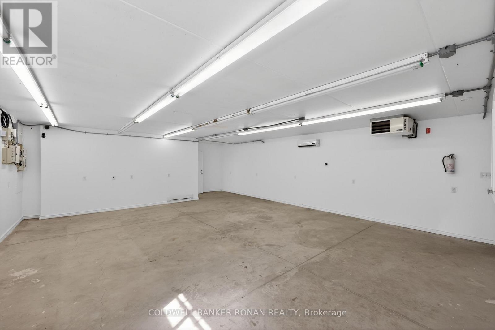 12 Themer Court, New Tecumseth, Ontario  L0G 1W0 - Photo 38 - N13123010