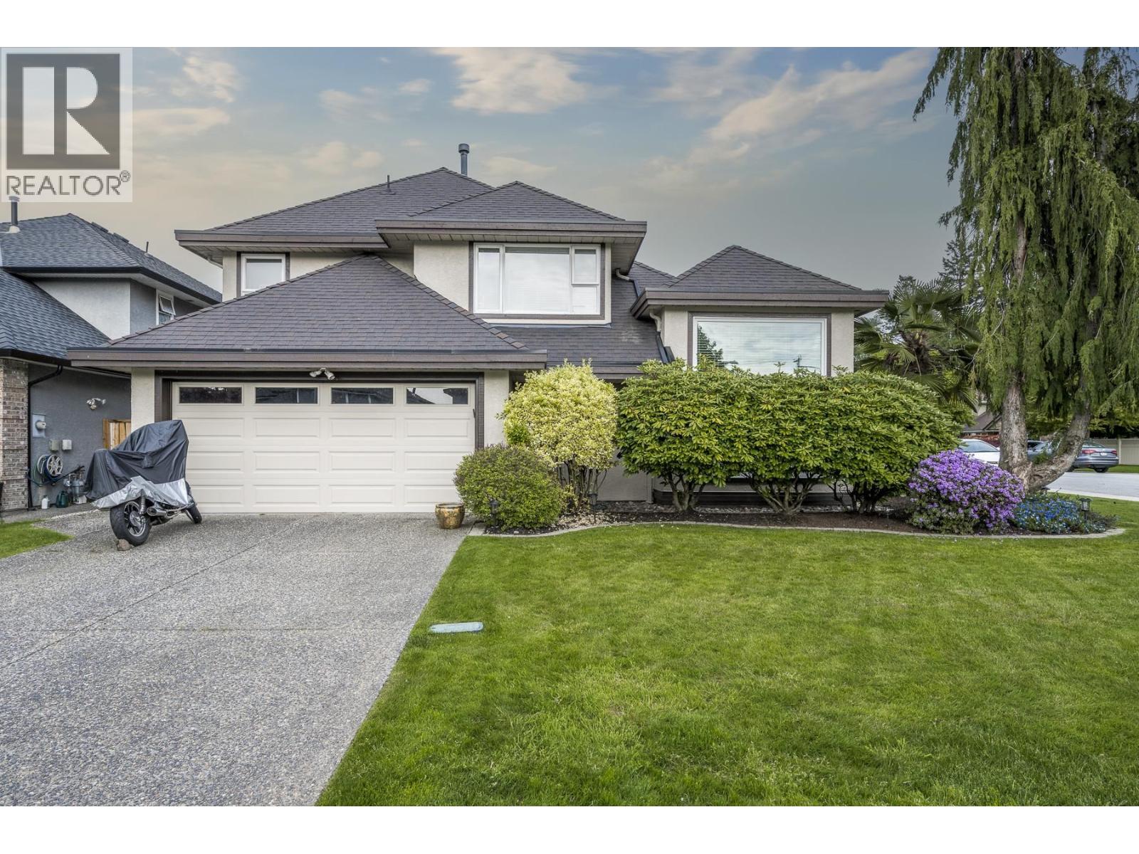 1575 Spyglass Crescent, Delta, British Columbia  V4M 4E6 - Photo 2 - R3127478
