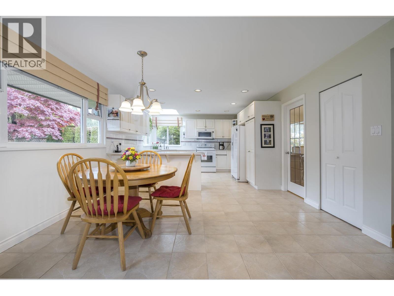 1575 Spyglass Crescent, Delta, British Columbia  V4M 4E6 - Photo 10 - R3127478