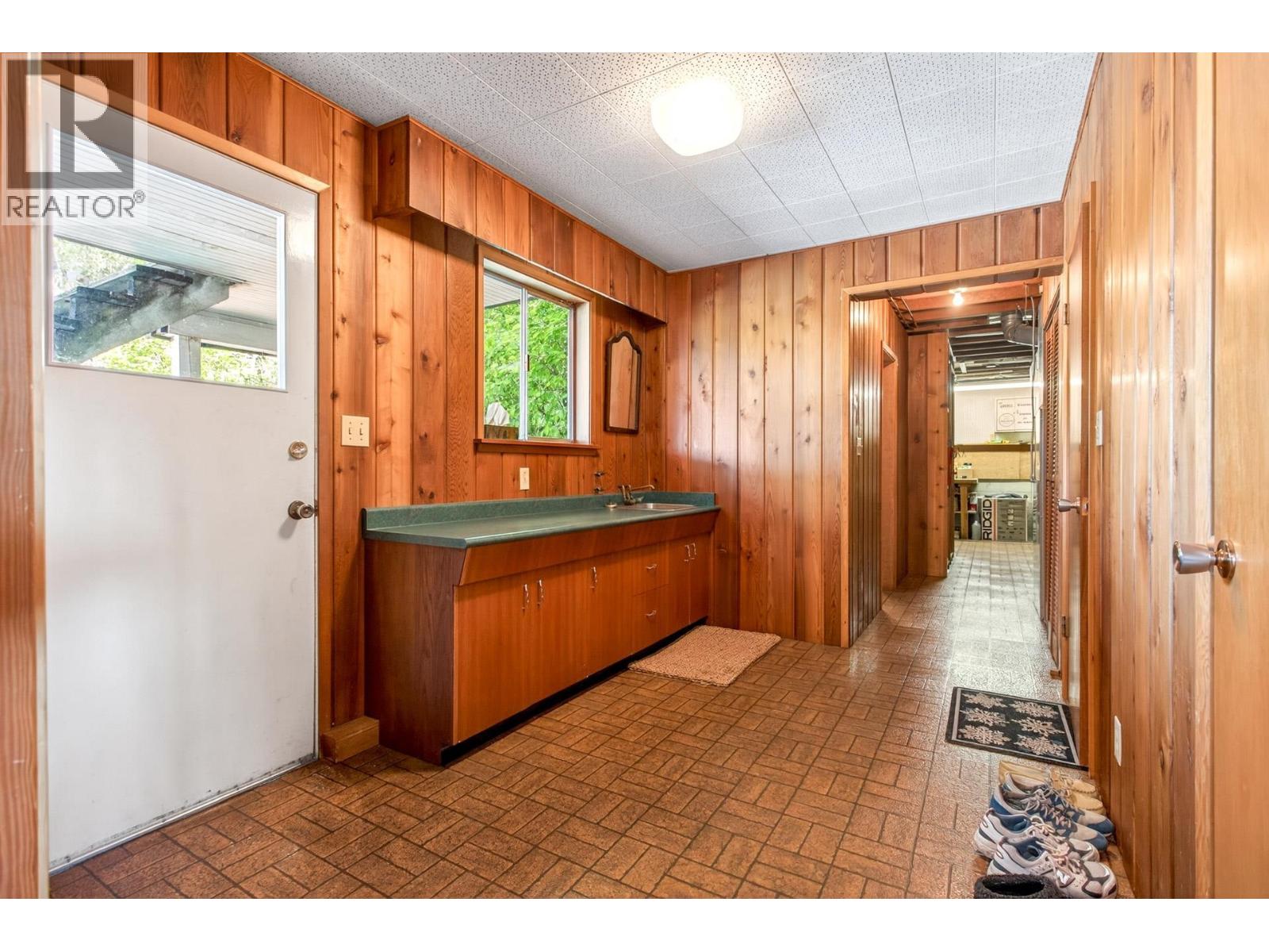 256 Rossmore Court, Coquitlam, British Columbia  V3K 5H3 - Photo 25 - R3127226