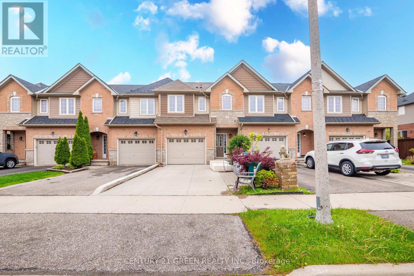 18 Palacebeach Trail, Hamilton, Ontario  L8E 5C3 - Photo 3 - X13164608