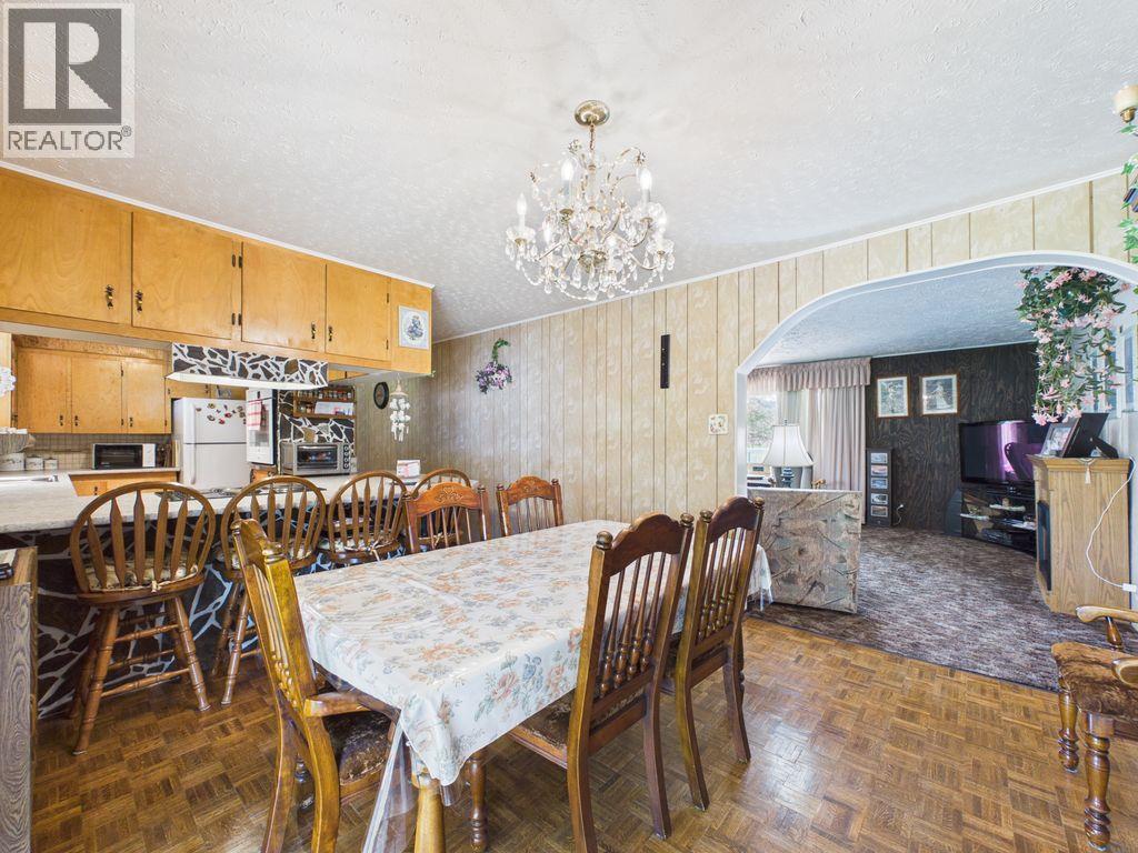 8489 Hwy 95a, Kimberley, British Columbia V1A 3L2 - Photo 20 - 10387553