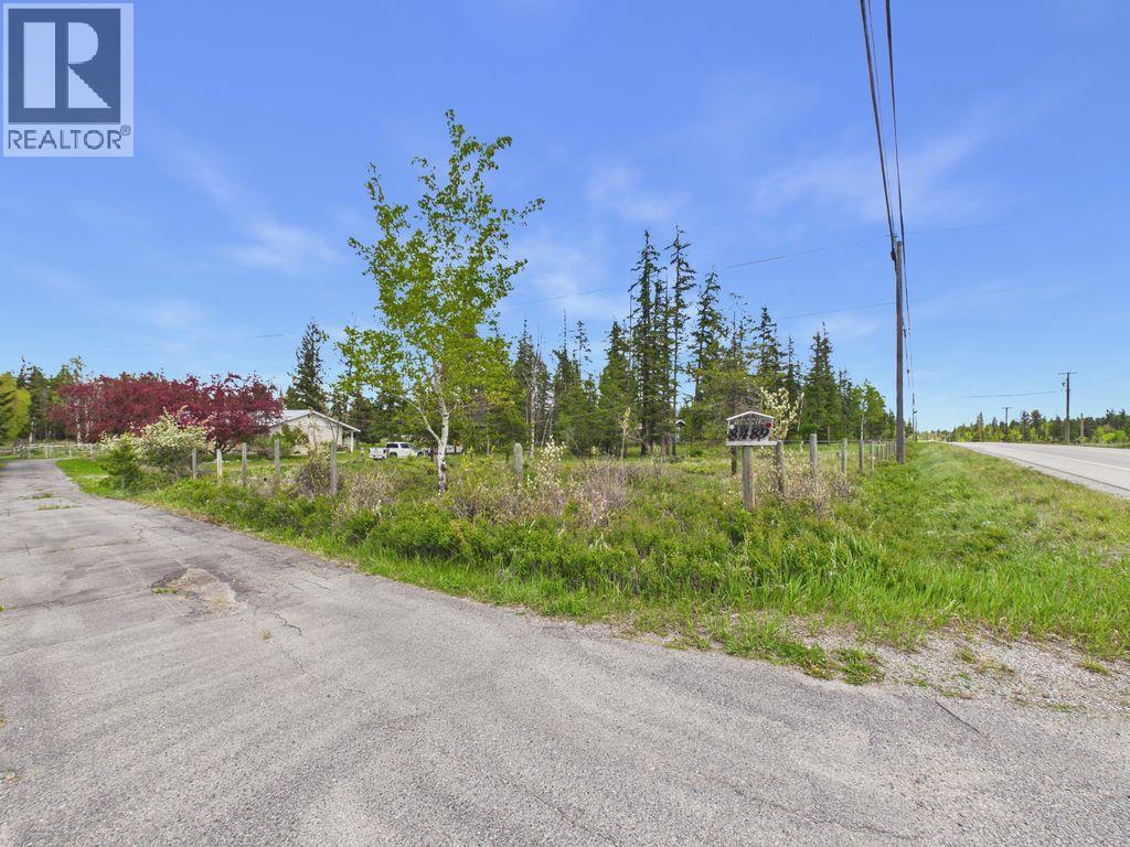 8489 Hwy 95a, Kimberley, British Columbia V1A 3L2 - Photo 5 - 10387553