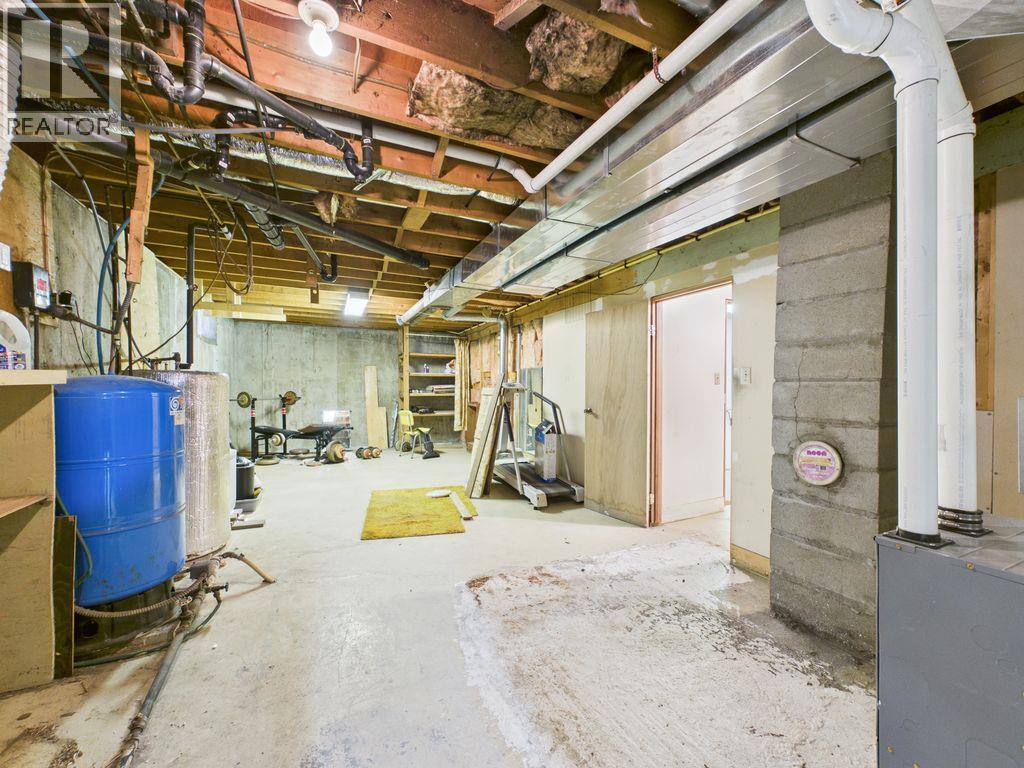 8489 Hwy 95a, Kimberley, British Columbia V1A 3L2 - Photo 43 - 10387553