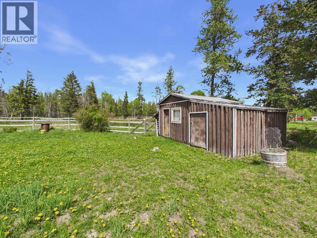 8489 Hwy 95a, Kimberley, British Columbia V1A 3L2 - Photo 7 - 10387553