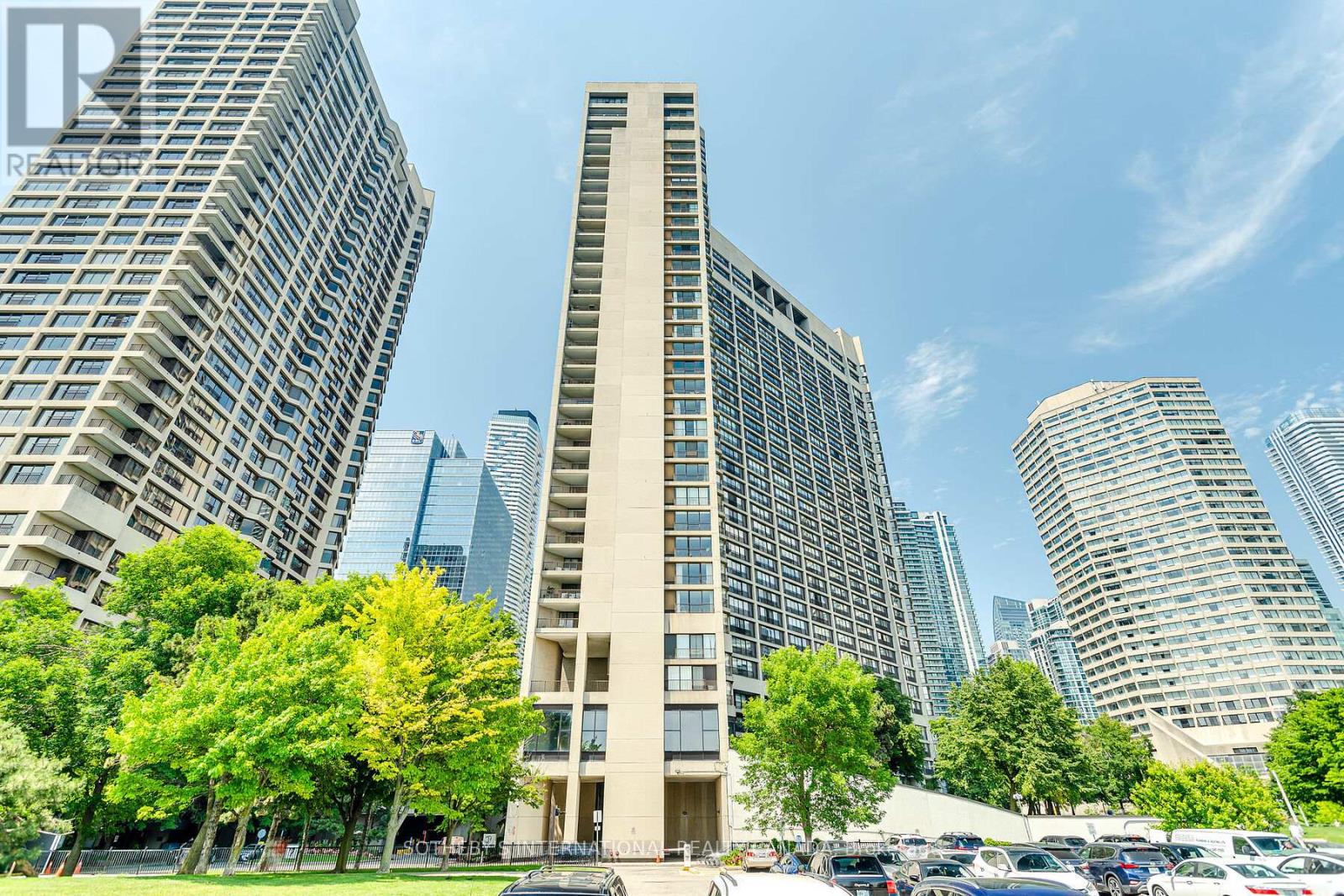 838 - 33 HARBOUR SQUARE, Toronto, Ontario