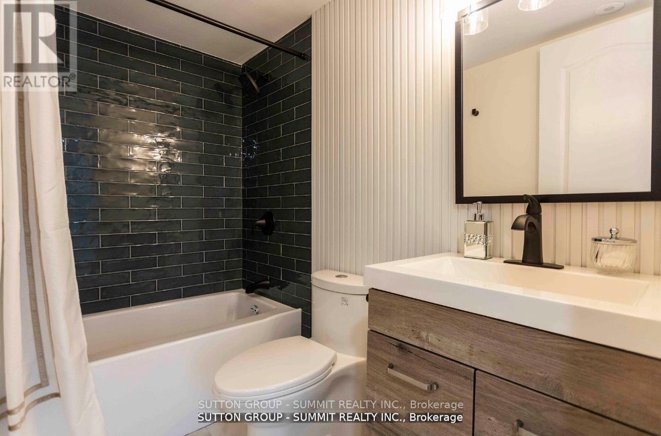 421 - 12 Douro Street, Toronto, Ontario  M6K 0A1 - Photo 4 - C13171076