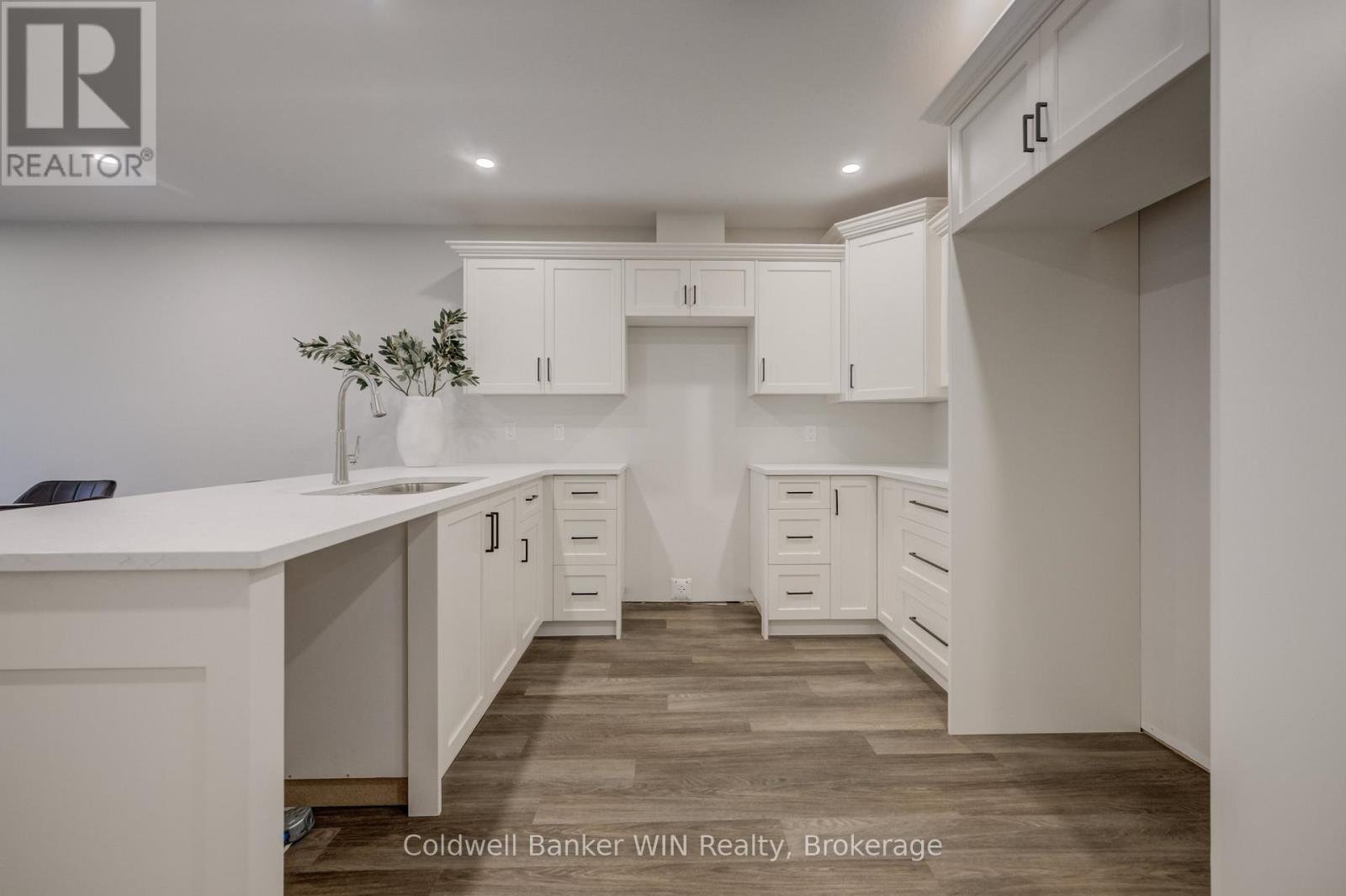204 Elgin Street, Minto, Ontario  N0G 2P0 - Photo 3 - X13061794