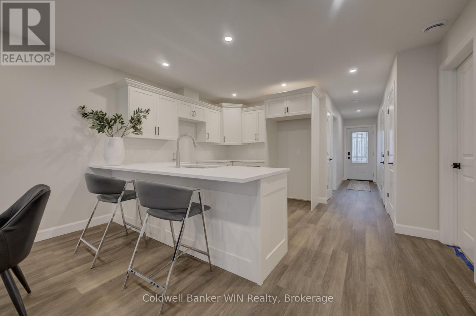 204 Elgin Street, Minto, Ontario  N0G 2P0 - Photo 4 - X13061794