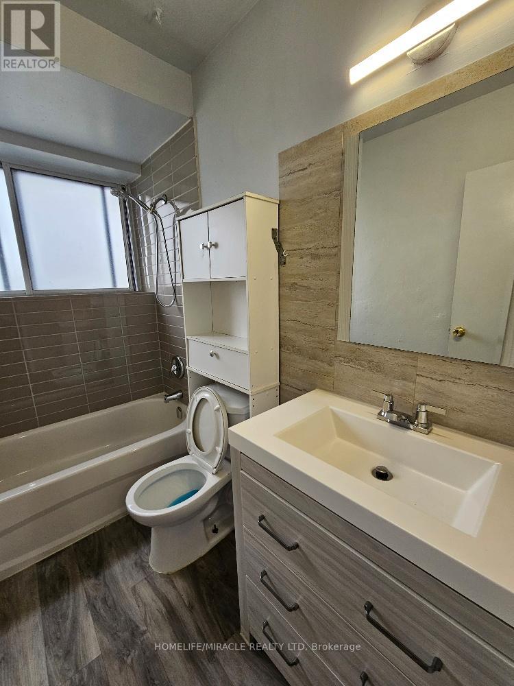 802 - 1651 Victoria Pk Avenue, Toronto, Ontario  M1R 1P9 - Photo 32 - E13171118
