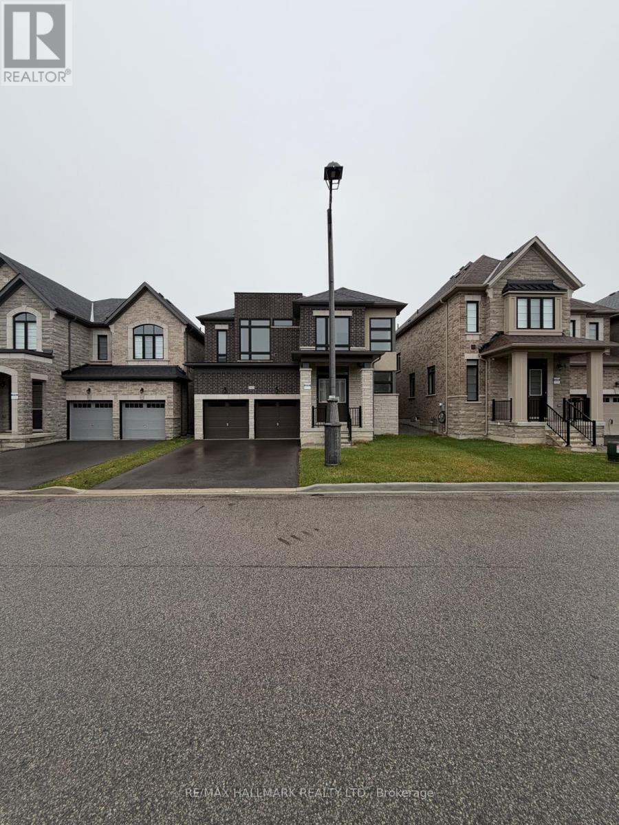 112 WESLOCK CRESCENT, Aurora, Ontario