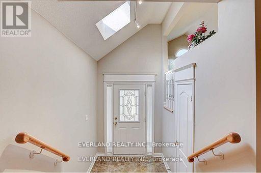 1&2 Floor - 116 Redondo Drive, Vaughan, Ontario  L4J 7S6 - Photo 2 - N13171146