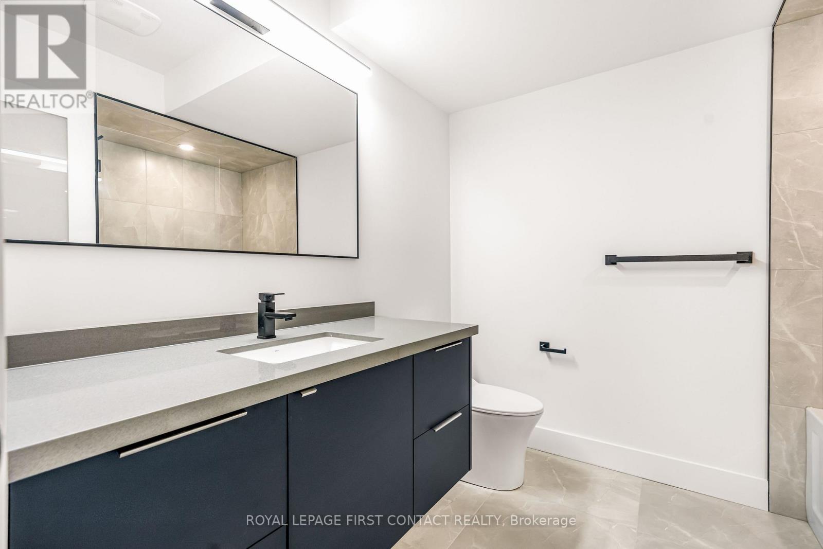 4 Alderwood Lane, Barrie (Allandale), Ontario  L4N 3J2 - Photo 10 - S13171116