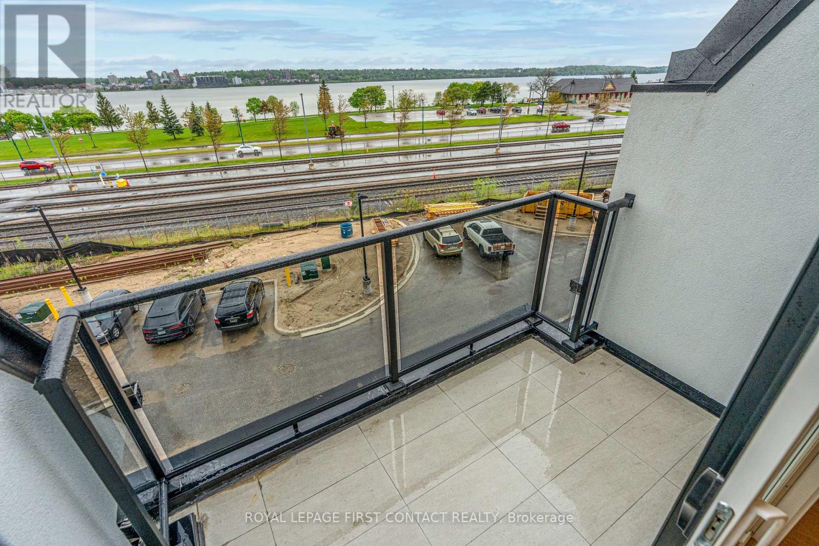 4 Alderwood Lane, Barrie (Allandale), Ontario  L4N 3J2 - Photo 13 - S13171116