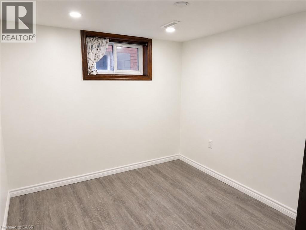102 Juniper Drive, Hamilton, Ontario  L8E 4G6 - Photo 29 - 40833374