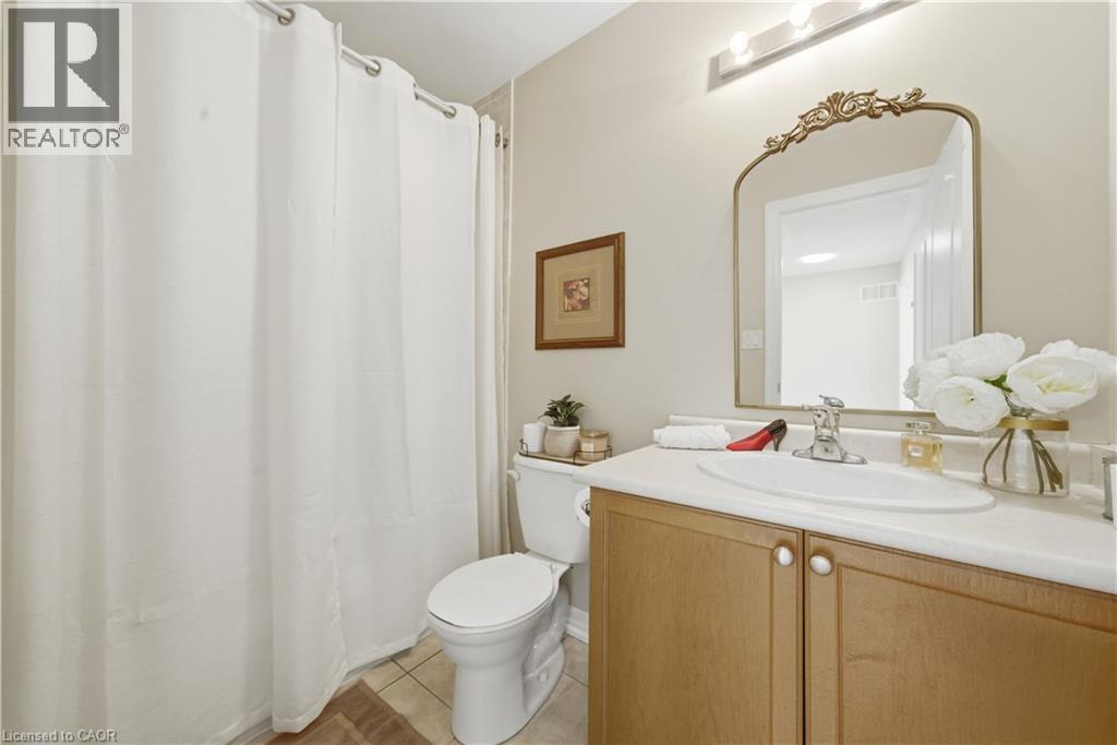 148 Montreal Circle, Stoney Creek, Ontario  L8E 0C8 - Photo 39 - 40833170