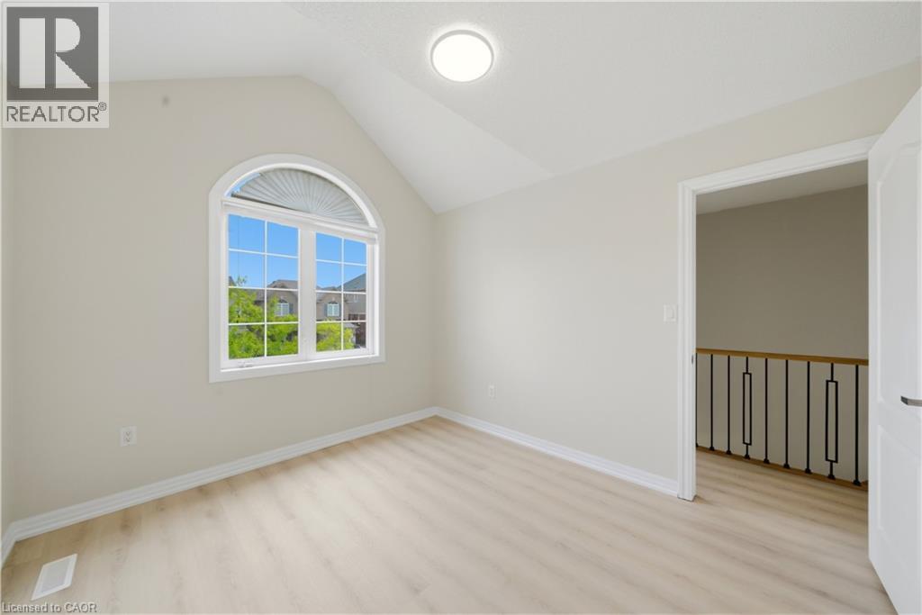148 Montreal Circle, Stoney Creek, Ontario  L8E 0C8 - Photo 41 - 40833170