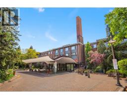 21 DALE Avenue Unit# 904, Toronto, Ontario