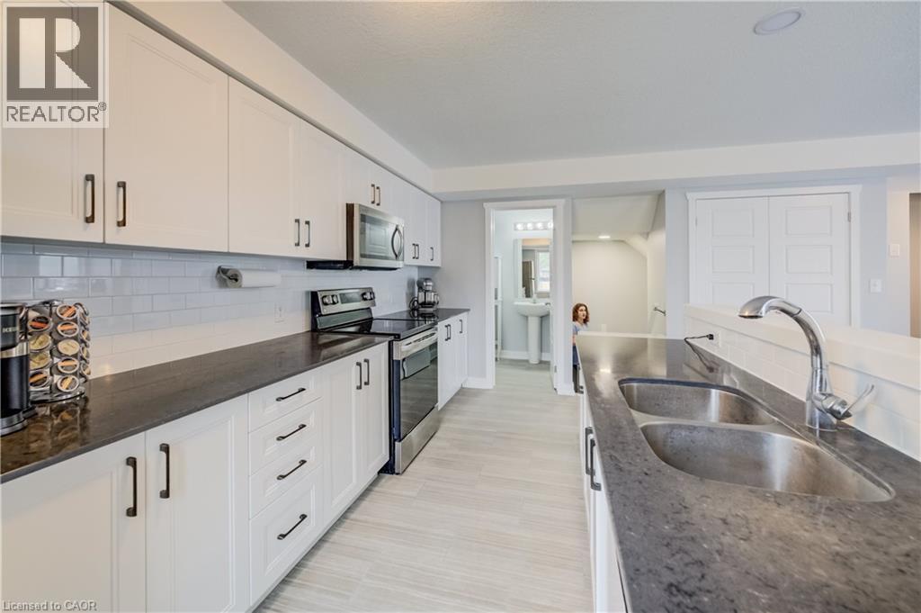 361 Lancaster Street Unit# B7, Kitchener, Ontario  N2H 0C1 - Photo 11 - 40831514