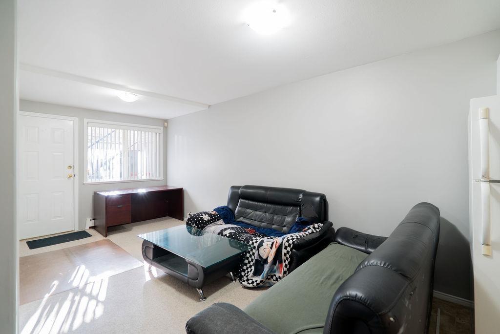 12560 64 Avenue, Surrey, British Columbia  V3W 1W9 - Photo 2 - R3085069