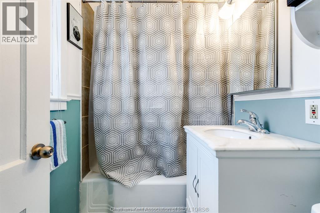 53 Sunnyside Avenue, Chatham, Ontario  N7M 1Z8 - Photo 10 - 26009411