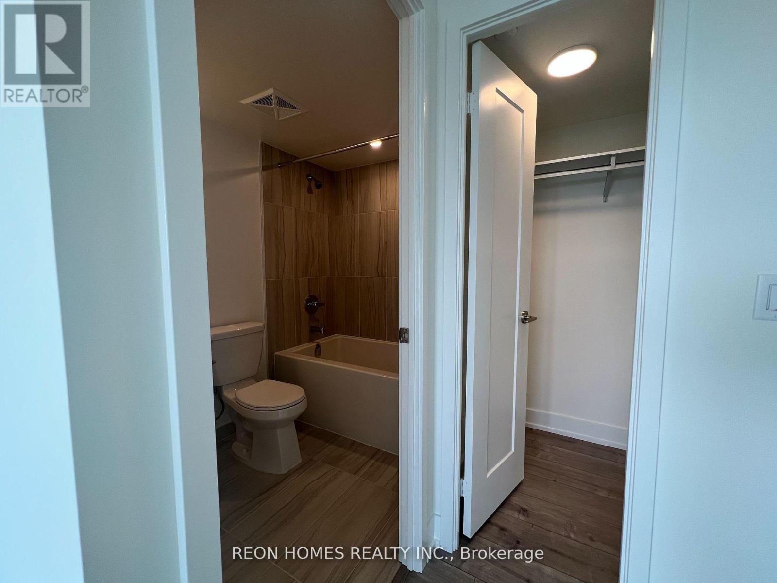 1806 - 10 Eva Road, Toronto, Ontario  M9C 0B3 - Photo 11 - W13171100