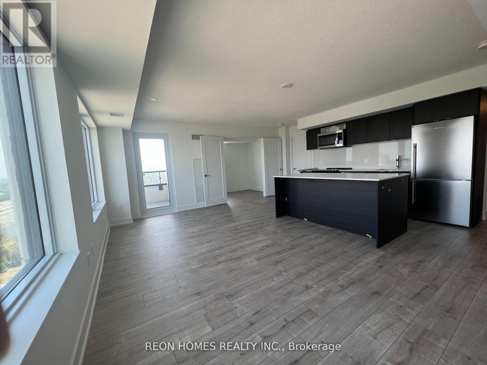 1806 - 10 Eva Road, Toronto, Ontario  M9C 0B3 - Photo 2 - W13171100