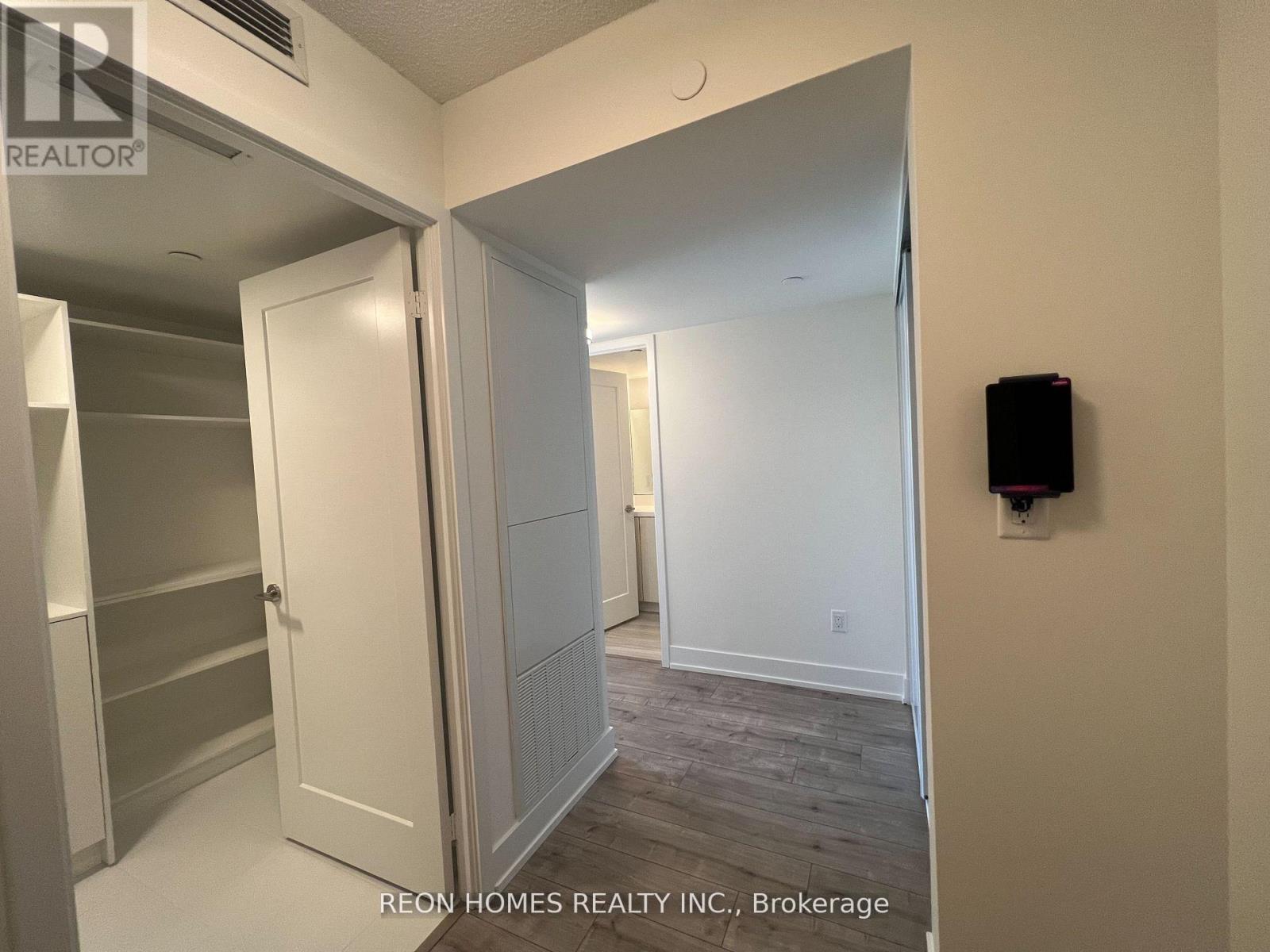 1806 - 10 Eva Road, Toronto, Ontario  M9C 0B3 - Photo 8 - W13171100