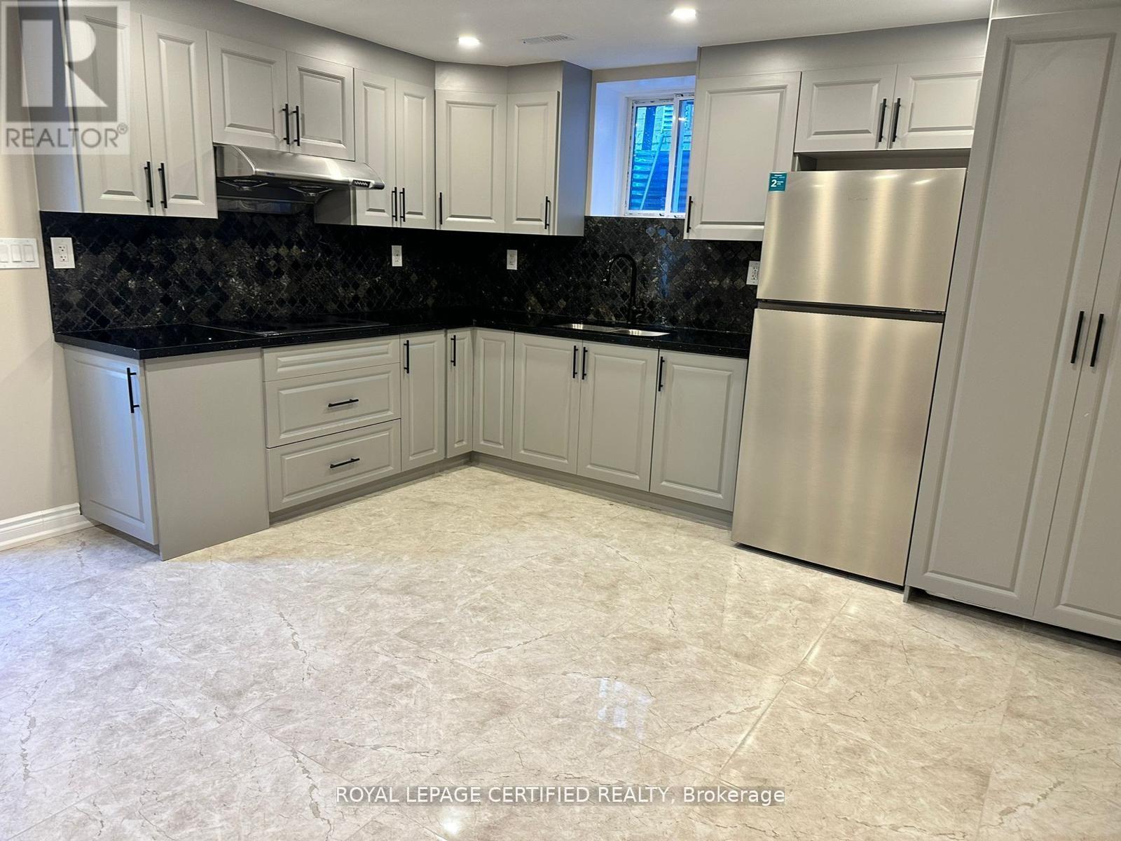 Bsmt - 42 Kambalda Road, Brampton, Ontario  L7A 0C3 - Photo 2 - W13171142