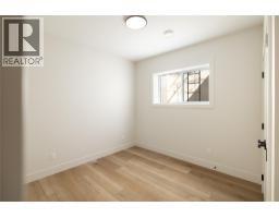 2125 Montenegro Drive, Kelowna, British Columbia  V1P 0B2 - Photo 35 - 10387399