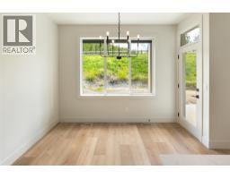 2125 Montenegro Drive, Kelowna, British Columbia  V1P 0B2 - Photo 16 - 10387399
